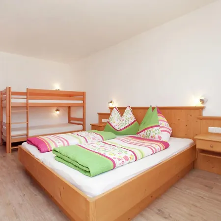 Spacious With Sauna In