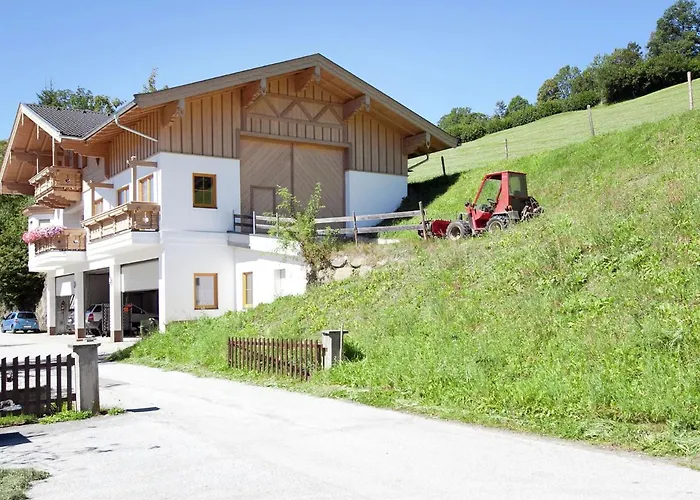 In Near Slopes * Mittersill