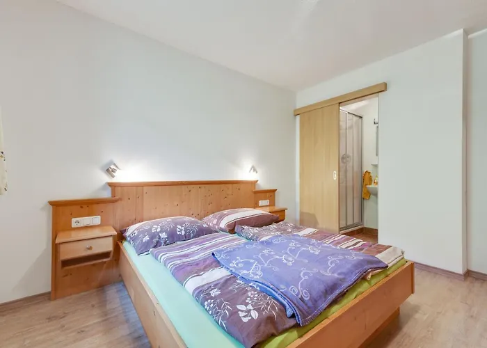 In Near Slopes * Mittersill