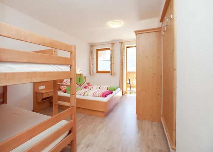 In Near Slopes * Mittersill